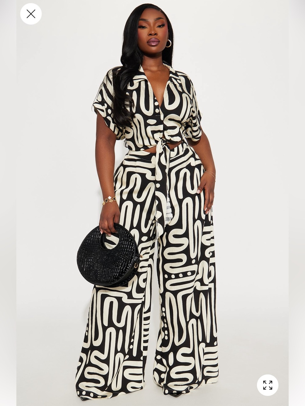 Black & White Graphic Print pant suit - Women